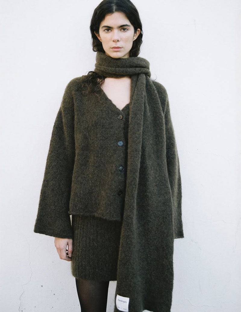 .blacktogrey Shore Scarf
