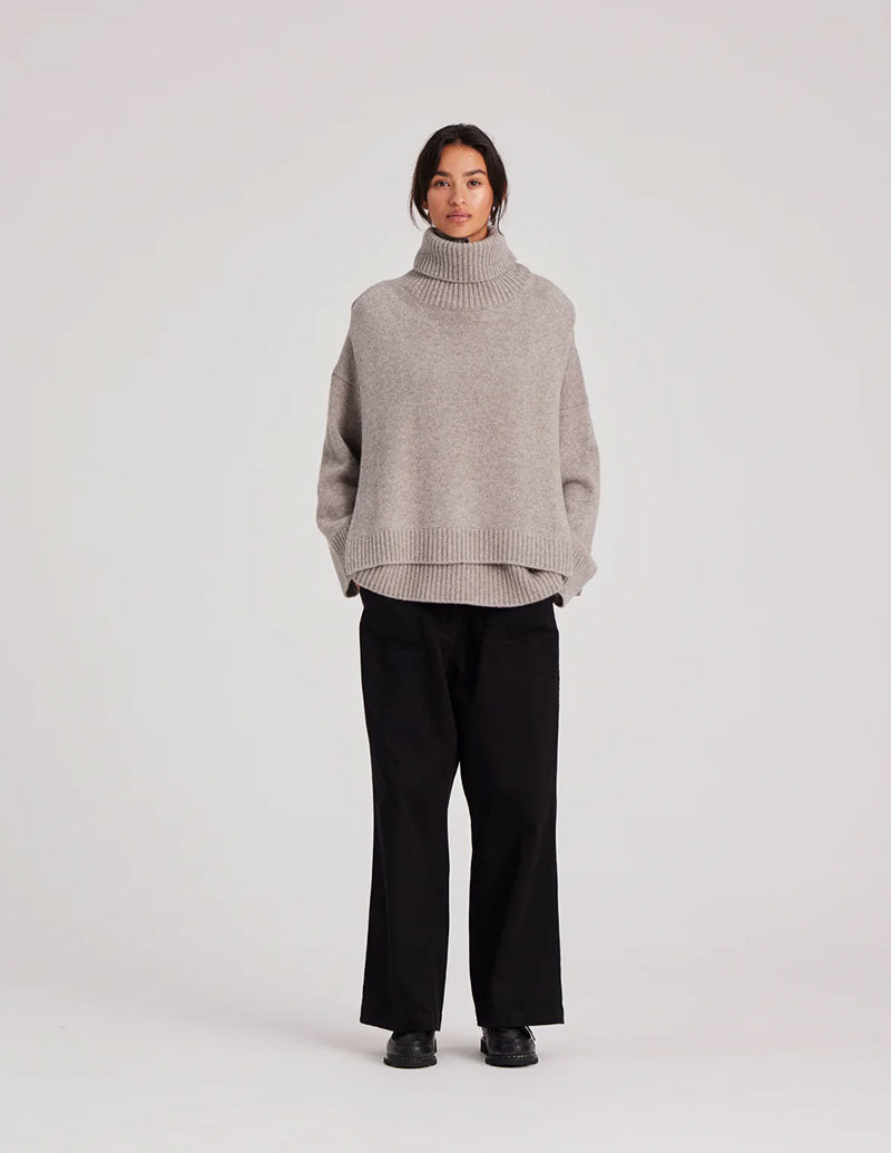 GAI + LISVA Lambswool Neckpiece - Stone Grey